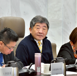 陳時中政委主持長期照顧推動小組會議　長照3.0啟動　深化醫養結合導入智慧醫療技術　提升長照服務品質