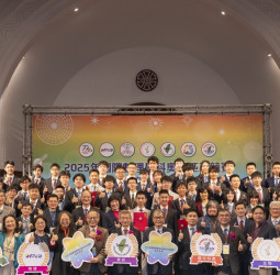 賴清德總統接見2025年國際數理學科奧林匹亞競賽獲獎學生及指導教授　肯定科學教育成果