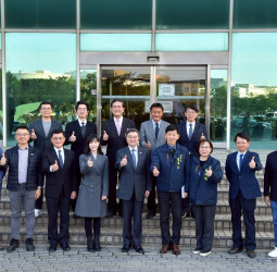 臺美關稅談判獲階段性成果，行政院長卓榮泰前往臺南舉行汽車產業座談，傾聽企業需求