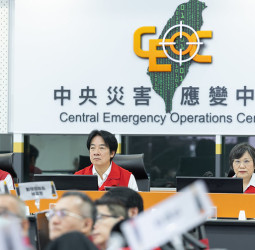 賴清德總統視導中央災害應變中心　要求中央地方合作落實防颱整備　全面因應巴威颱風降低災害風險