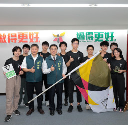 台南火箭團隊挺進台灣盃決賽！成大、家齊高中代表出征屏東　黃偉哲力挺太空科技人才