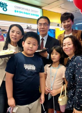 黃偉哲市長率團前進首爾地鐵商圈推廣臺南農產 韓國市場行銷再升級邀民眾品味臺南好滋味