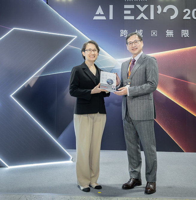 蕭美琴副總統參觀AI EXPO Taiwan 2026　肯定完整技術路徑展現臺灣AI全球競爭力