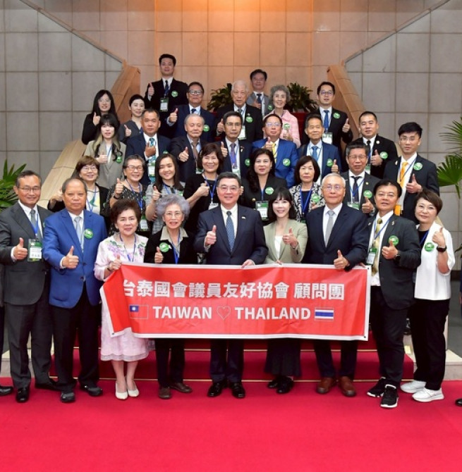 行政院長卓榮泰接見泰國台泰國會議員友好協會顧問團　積極推動十三項國家戰略產業以深化臺泰民主供應鏈合作關係
