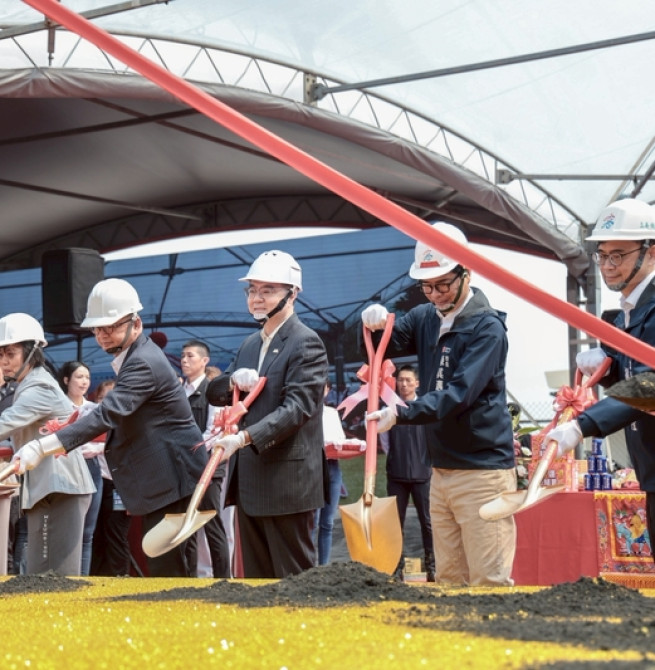 高雄楠梓園區聯外交通整體計畫聯合動土　行政院長卓榮泰強調提升園區對外交通效率並落實客貨安全分流以減輕楠梓交流道流量負擔