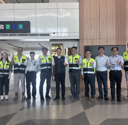 交通部長陳世凱視察臺北港土方收容作業　肯定臺灣港務公司配合中央政策協助公共工程建設推進