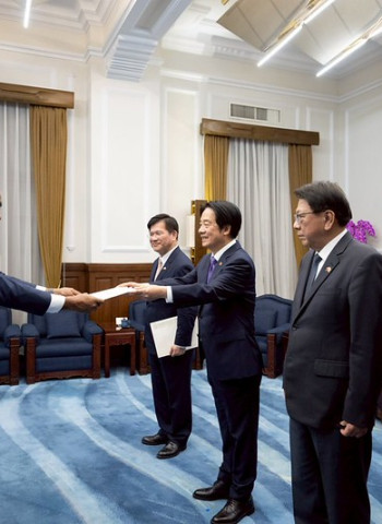 賴清德總統接受聖文森國新任駐臺大使呈遞到任國書　盼深化臺聖合作實現互惠共榮