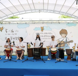 初夏祈願曲「赤峰草地音樂會」5月16日登場　在赤峰街遇見凱西勇敢許個願