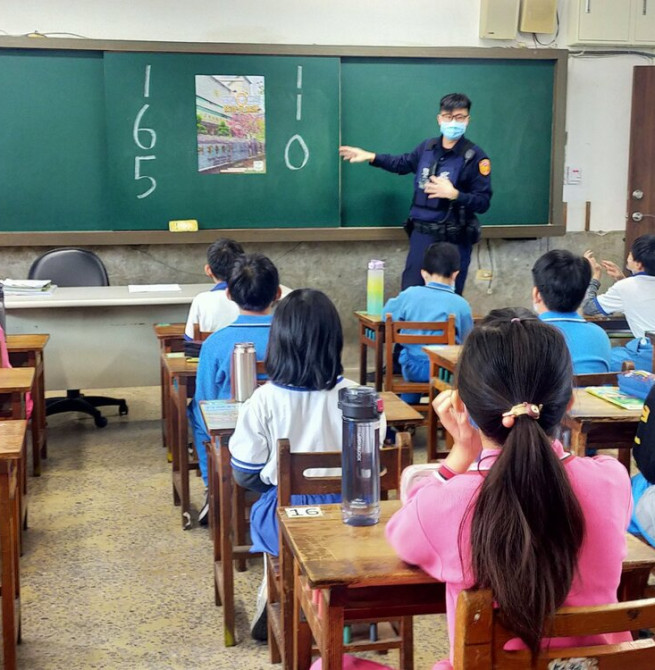 臺南市教育局推動防止學生淪為詐騙車手防護網 以「預警、教育、輔導」三位一體機制強化校園防詐成效