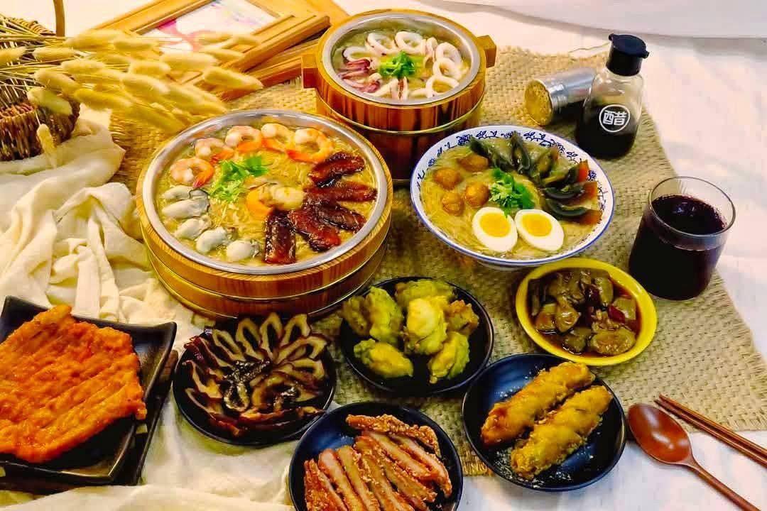 虎尾手工麵線 從大腸鮮蚵到透抽海鮮 18 種配料客製化搭配