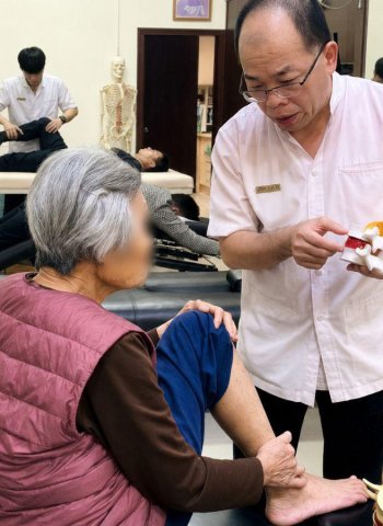 台南佳里傳統整復累積21年經驗 從久坐搬運到運動後保養 依生活型態安排放鬆重點