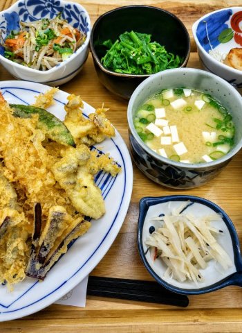 羅東火車站必吃日式餐廳 嚴選當季食材的宜蘭特色手作料理