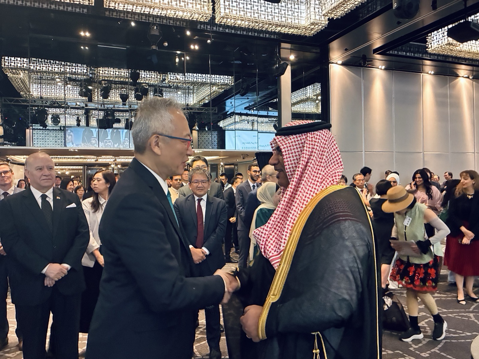 外交部政務次長吳志中出席「沙烏地阿拉伯王國建國第96週年國慶晚宴」